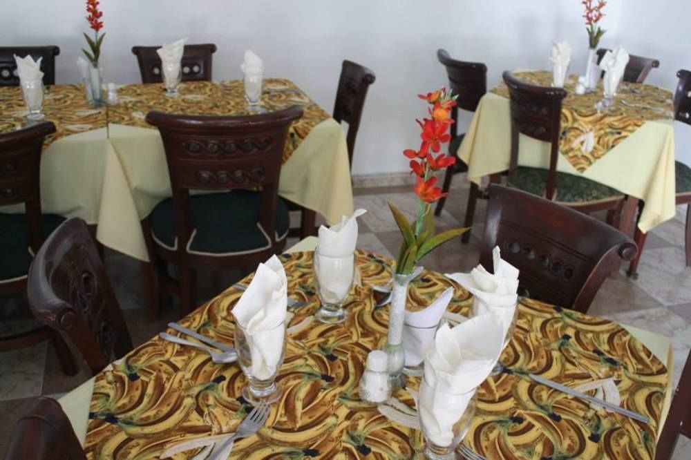 Hotel El Diamante Мельгар Экстерьер фото
