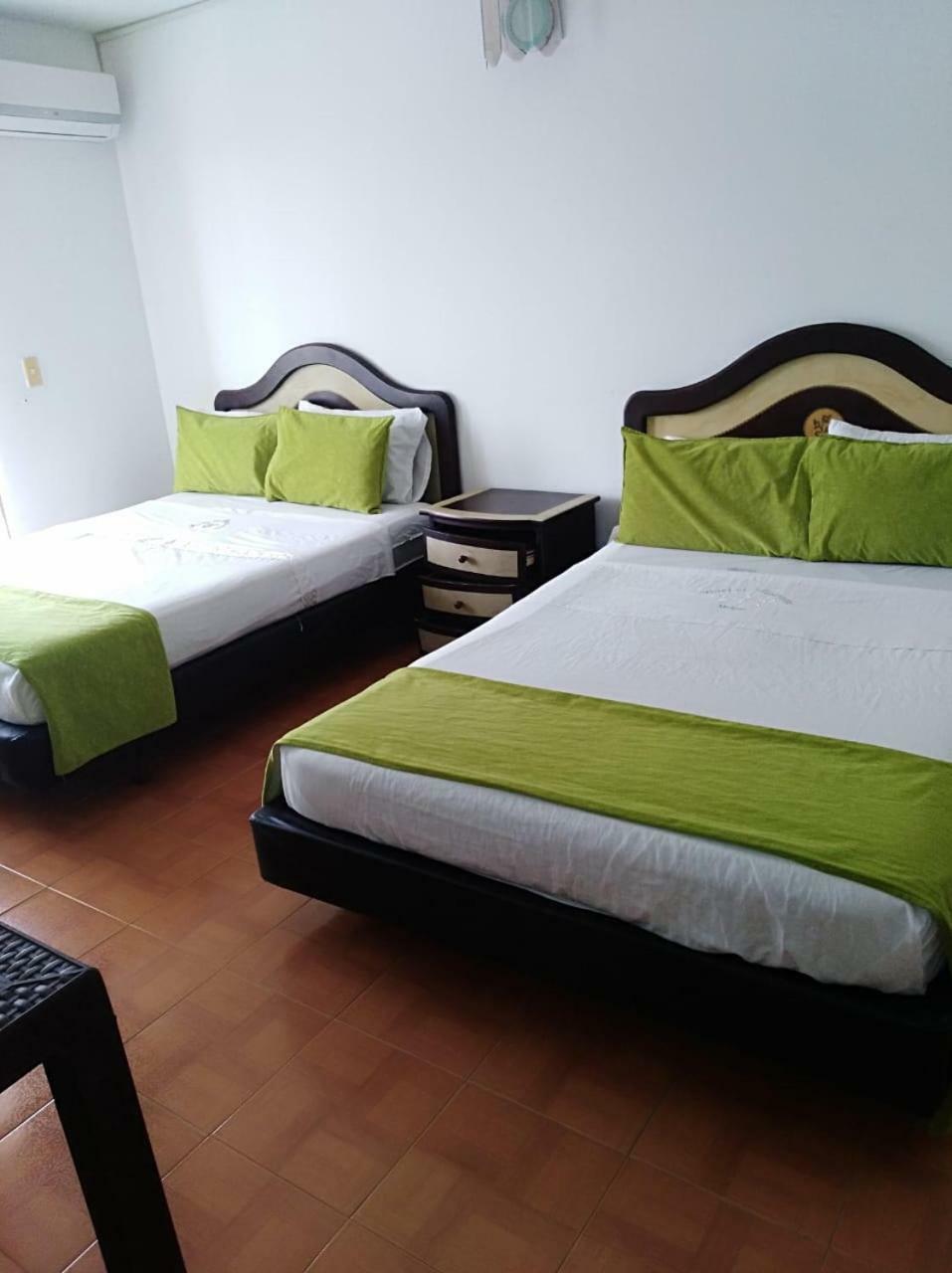 Hotel El Diamante Мельгар Экстерьер фото