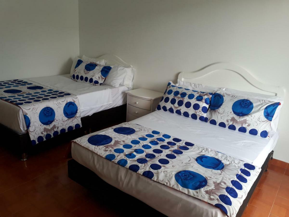 Hotel El Diamante Мельгар Экстерьер фото